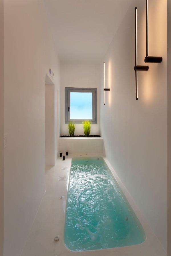 Linea Luxury Suites 费拉 外观 照片