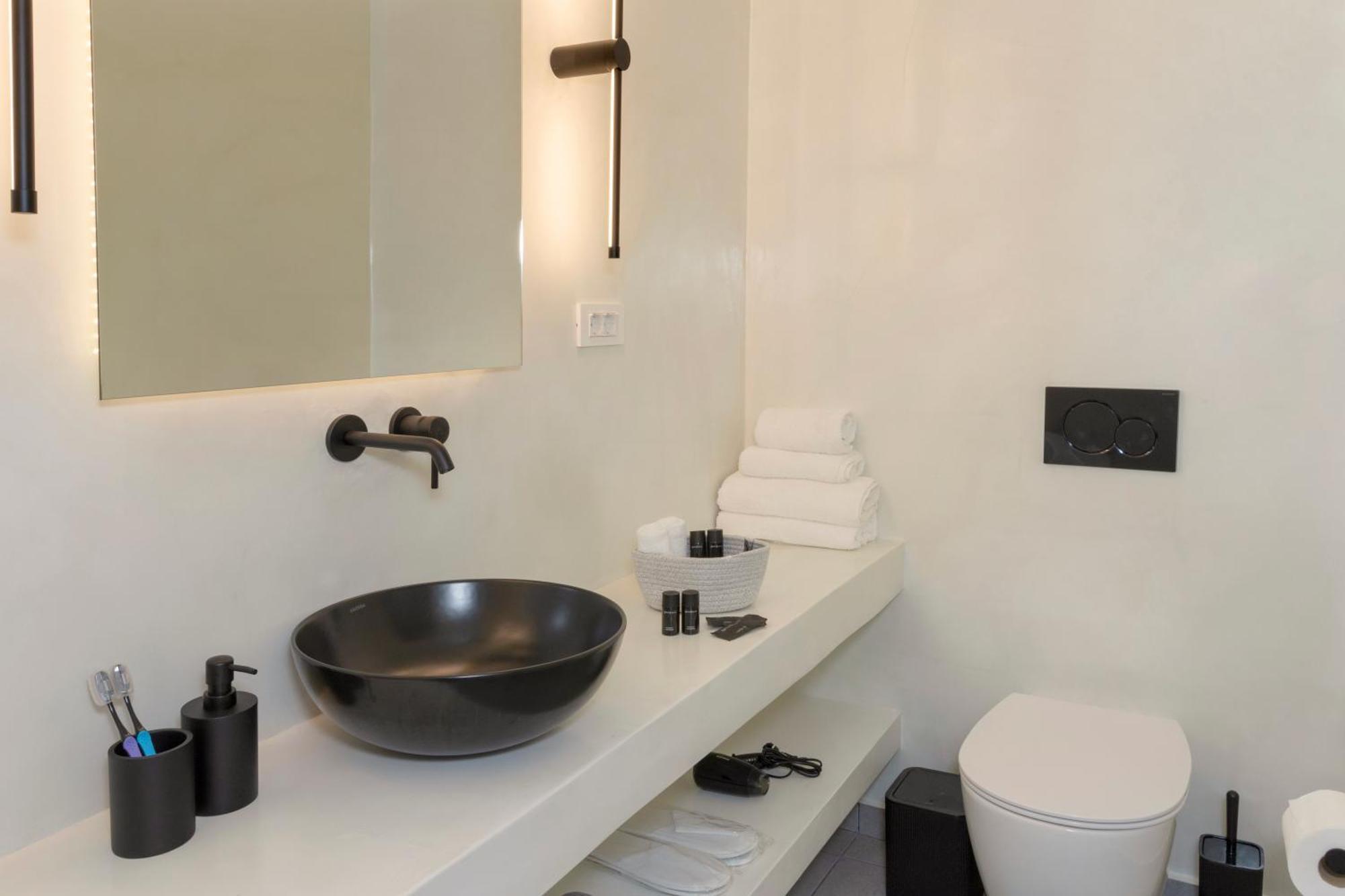 Linea Luxury Suites 费拉 外观 照片